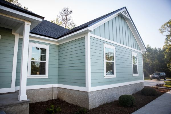 Damaged Siding Repair in Renton