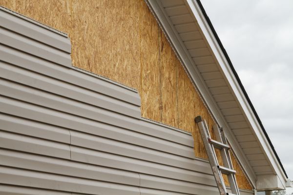 Loose Siding Replacement in Renton