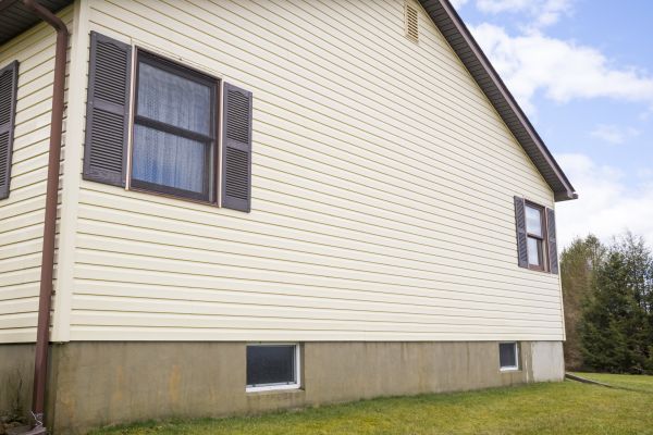 Dutch Lap Siding Repair in Renton