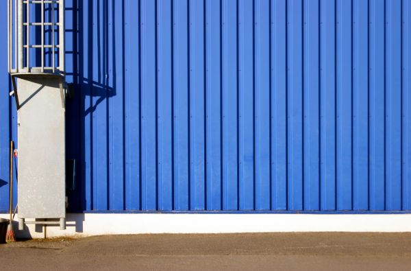 Ribbed Metal Siding Repair in Renton